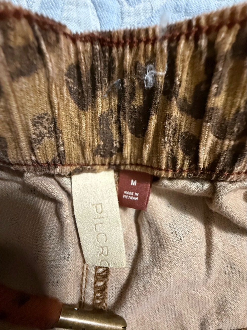 Pilcro women’s Leopard-Print pants - Brown - Picture 3 of 6